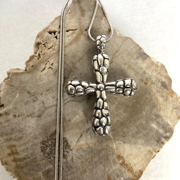 Sterling Silver 925 RB Chunky Pebbled Dot Pattern Cross Pendant Necklace 24" - Picture 1 of 16